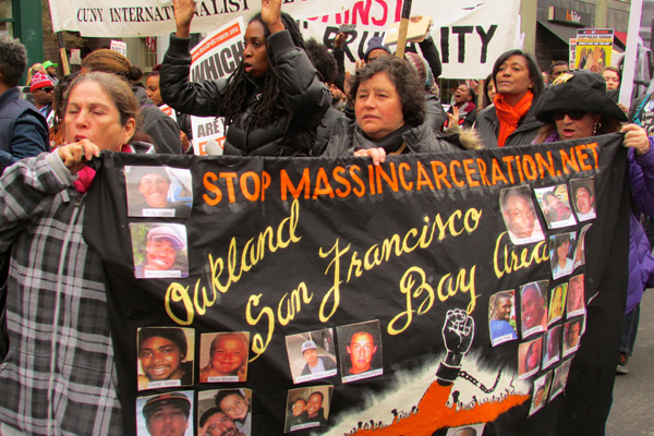 Militantes de la Red Alto a la Encarcelación en Masa, San Francisco/Área de la Bahía, CA
