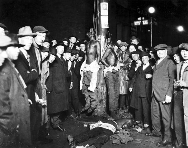 Duluth, Minnesota, three black men were lynched for the alleged rape of Irene Tuskin, a white woman, while a crowd of thousands watched.