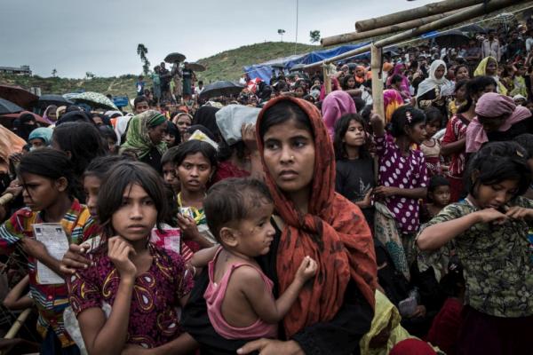 Rohinga refugees in camp in Bangladesh