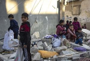 Children in wreckage, Gaza